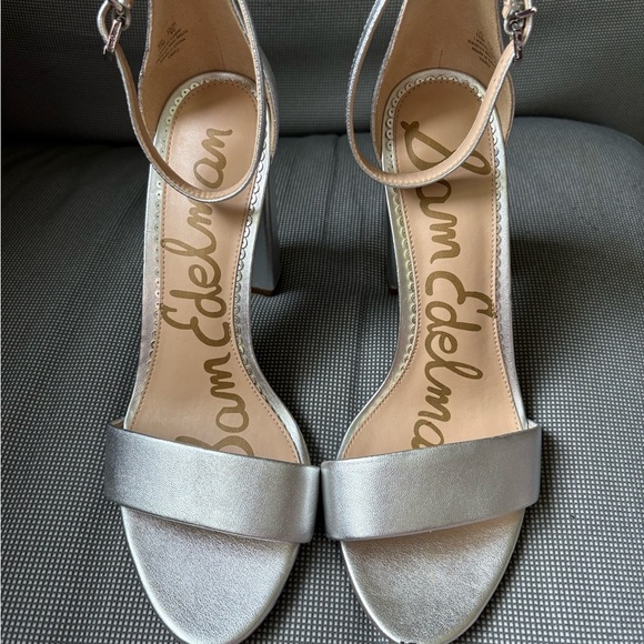 Sam Edelman Yaro Silver Block Heel Sandals - Picture 5 of 12